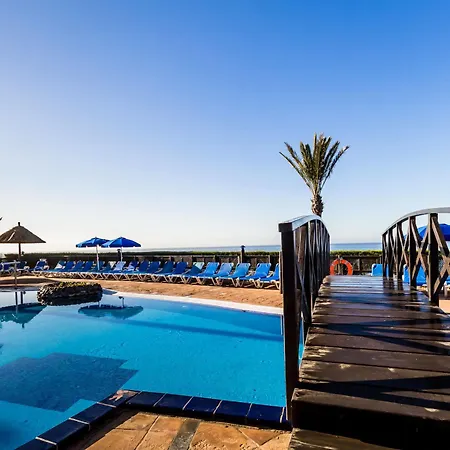أبارتمنتوس بلوباي بيتش كلوب * San Agustín